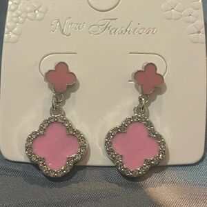 Pink clover Earrings